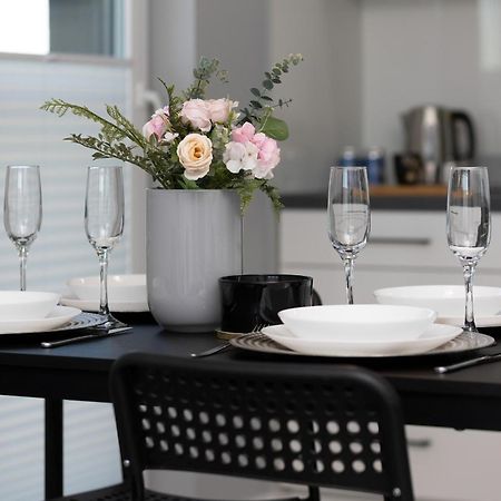 Podgorze Lipska Pet-Friendly Apartment With Balcony And Parking By Renters Prestige Krakow Luaran gambar