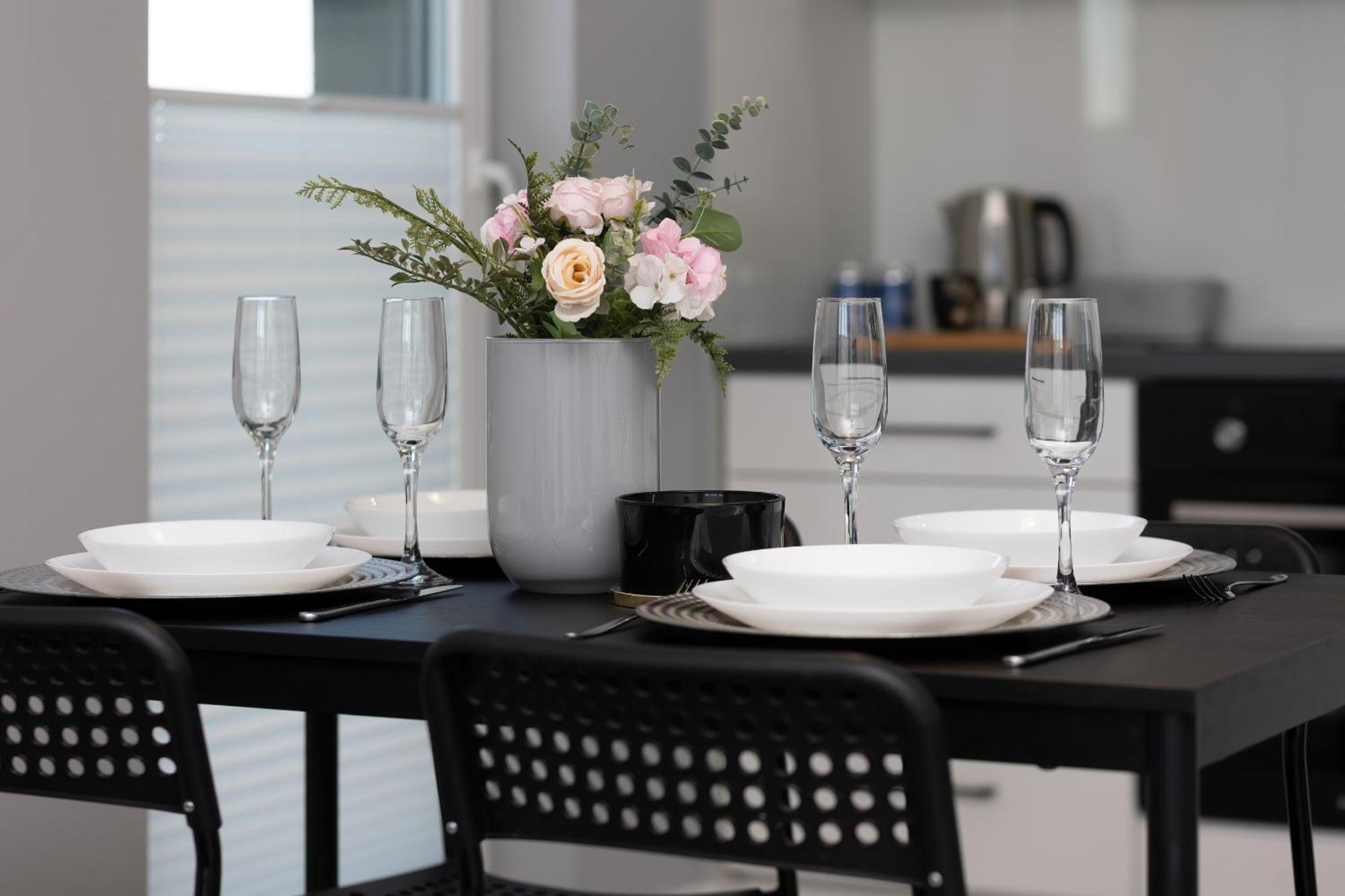 Podgorze Lipska Pet-Friendly Apartment With Balcony And Parking By Renters Prestige Krakow Luaran gambar